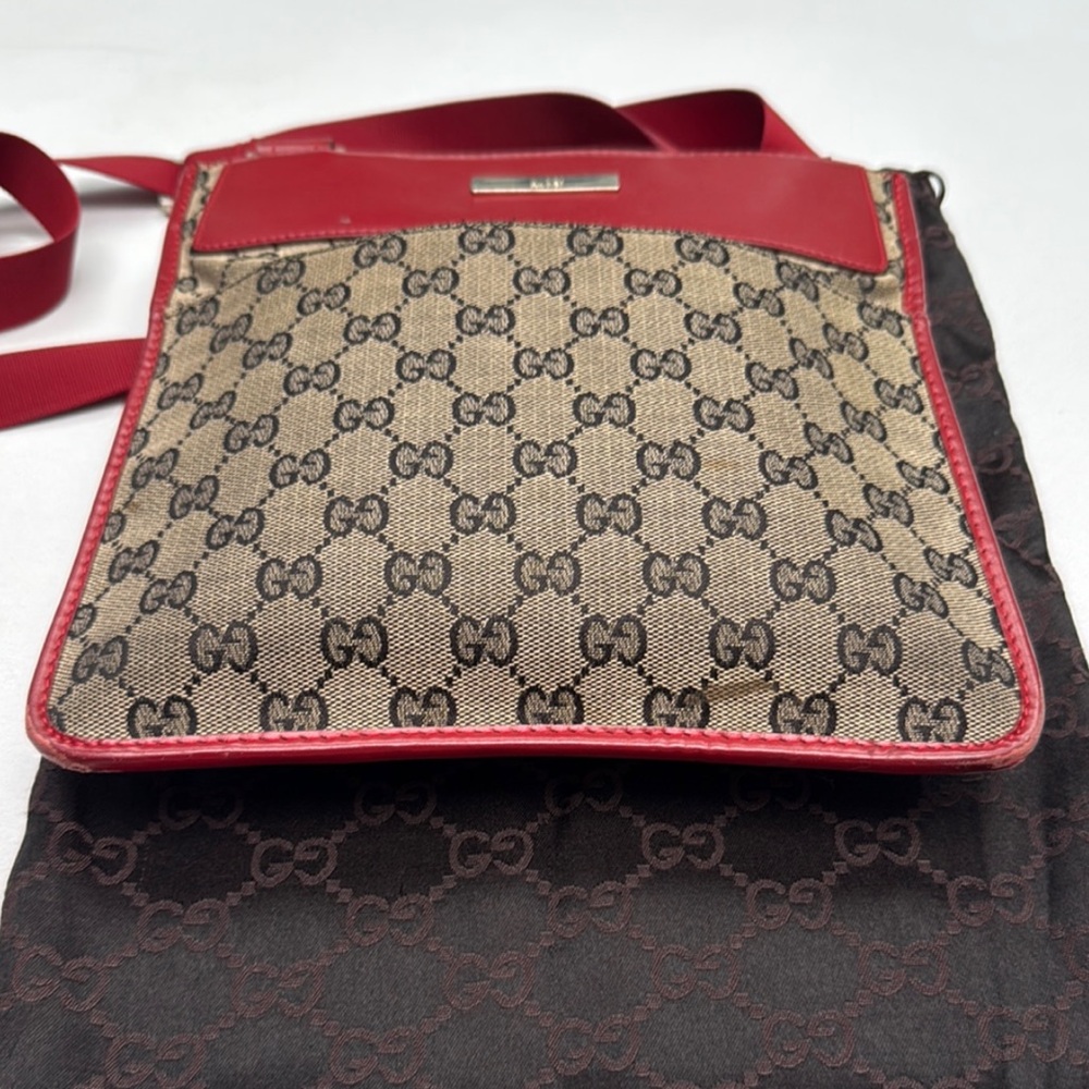 Authentic Gucci GG Monogram Leather & Canvas Crossbody, Care Card & Dust Bag - Picture 5 of 16